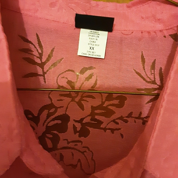 BLOUSE - Picture 2 of 4